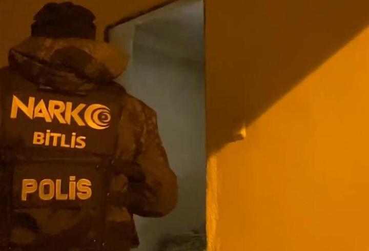 Bitlis'te Özel Harekat Destekli Uyuşturucu Operasyonu: 2 Tutuklama