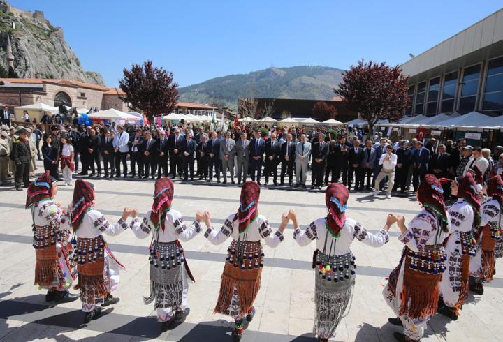 Tokat’ta 15-22 Nisan Turizm haftası kutlandı 