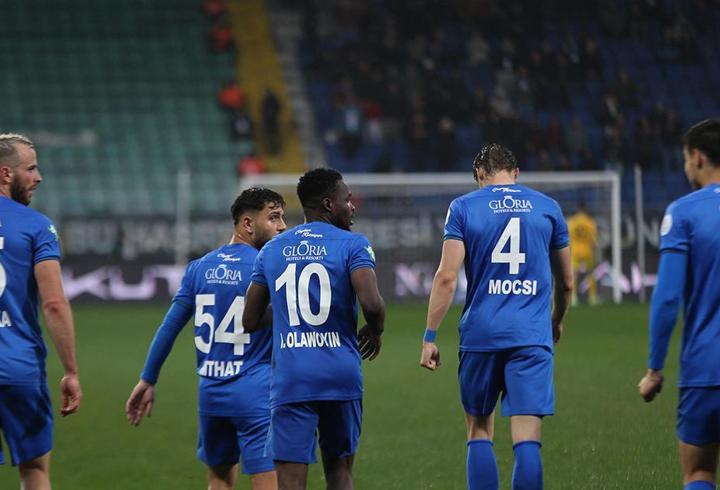 Çaykur Rizespor, 3 puanı tek golle aldı! Eyüpspor…