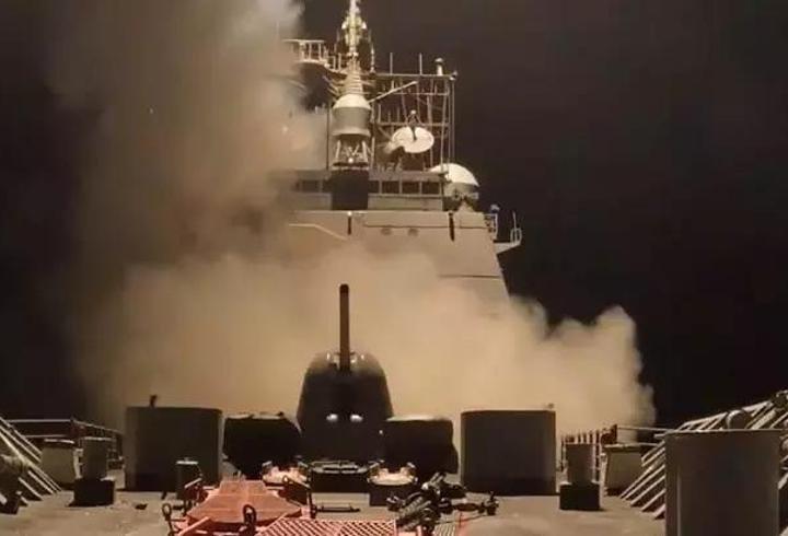 ABD, Yemen'i vurdu: 12 ölü