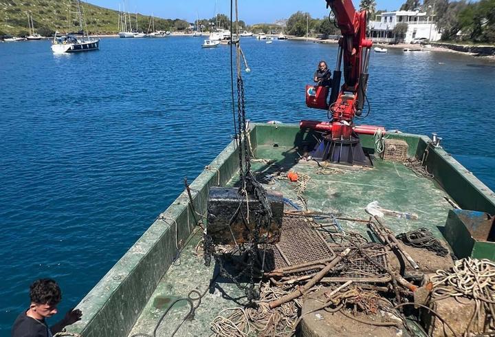 Muğla'da yasa dışı tonozlarla bağlı 50 tekneye ceza
