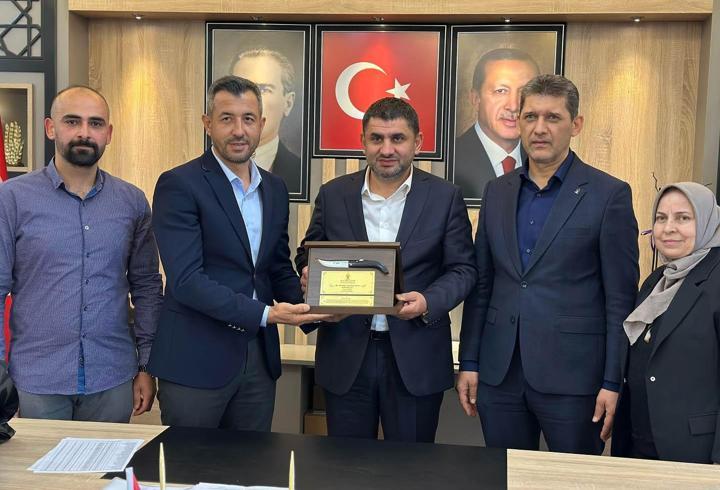 AK Parti heyetinden Serik'e ziyaret