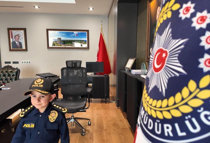 Polis üniformalı çocuklardan '23 Nisan' klibi