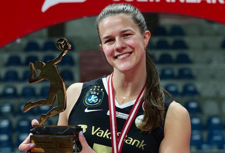 Şampiyon Vakıfbank'ta Kiera Van Ryk'a özel ödül