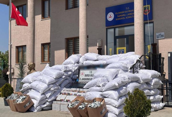 Bursa'da 2,3 milyon liralık kaçak tütün operasyonu