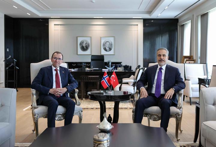 Dışişleri Bakanı Hakan Fidan, Norveçli mevkidaşı ile görüştü