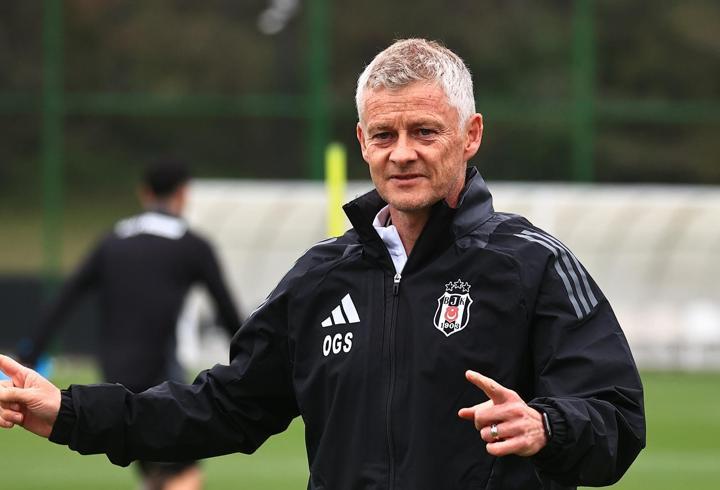 Beşiktaş'ta Solskjaer'den tatlı sert uyarı