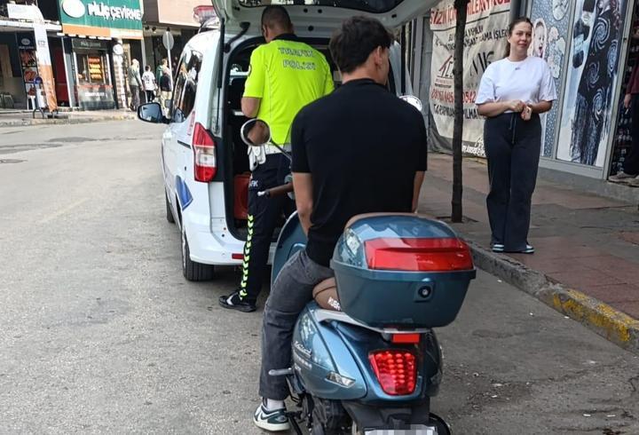 Edirne'de Motosiklet Sürücülerine 408 Bin Lira Ceza