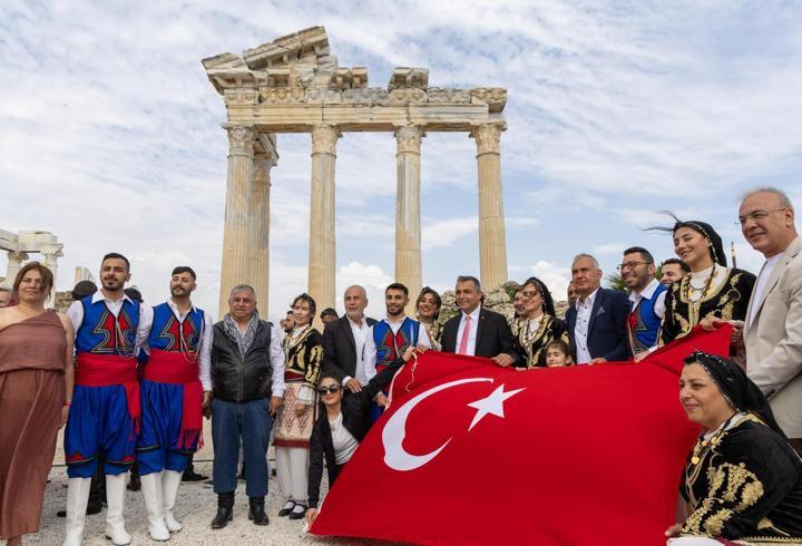 Girit’ten Side’ye Kültür ve Lezzet Festivali başladı