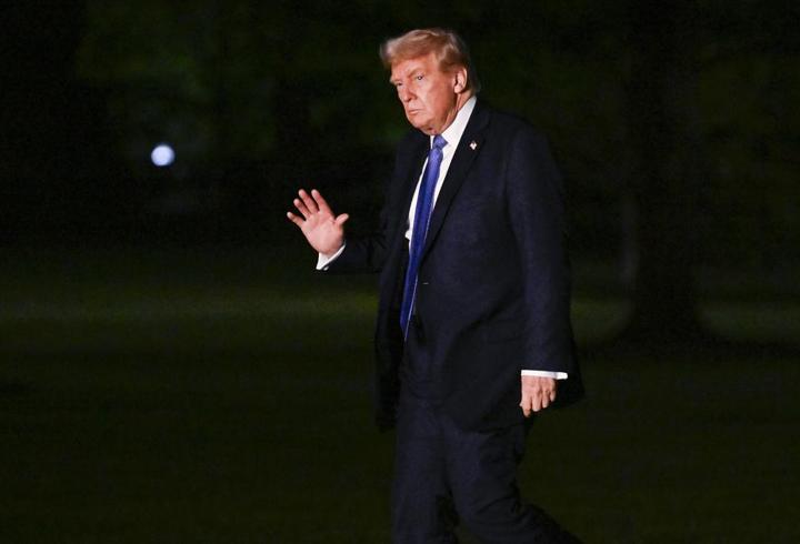 ABD Başkanı Trump’tan SON DAKİKA açıklamalar! Çin ile temas, Witkoff- Putin görüşmesi...