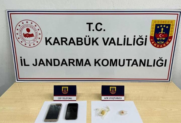 Karabük'te uyuşturucu operasyonunda 2 zanlı yakalandı