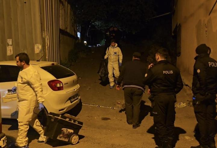 Ümraniye'de bir kadın sokakta başından vurularak öldürüldü