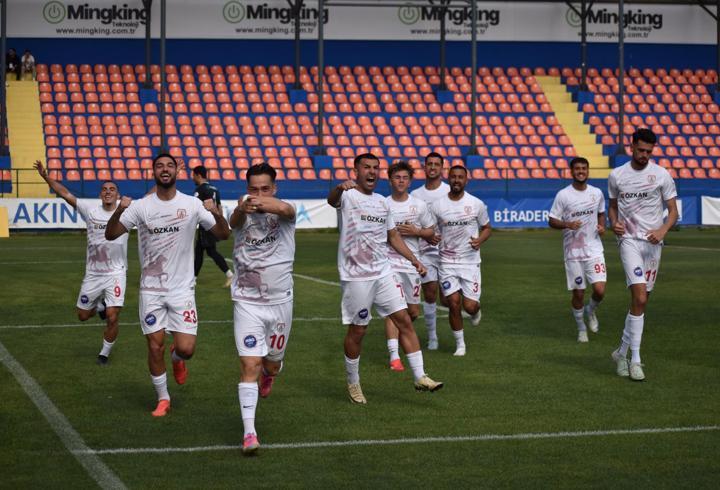 Altınordu lidere karşı
