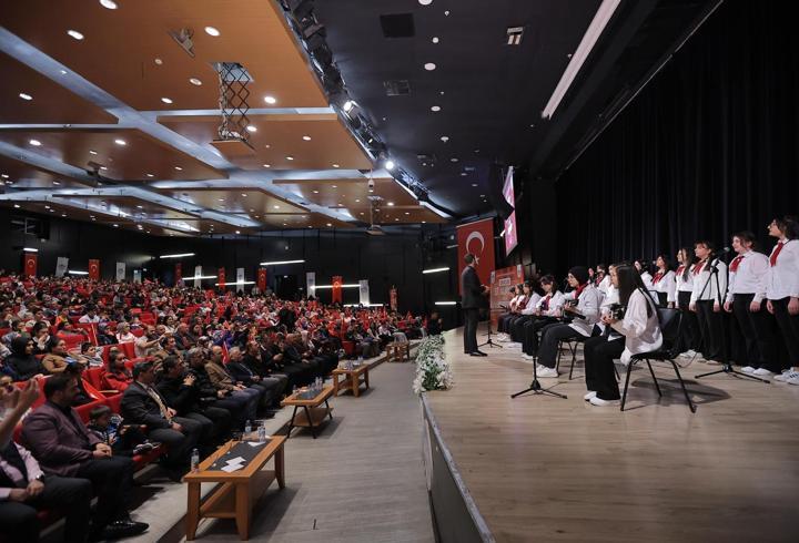 Kayseri'de 'Gençler 57'nci Alayın izinde' programı düzenlendi