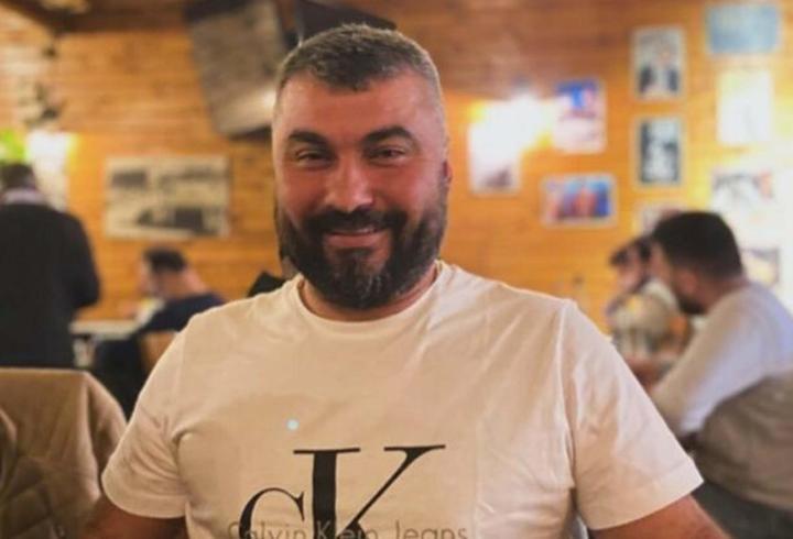 Traktörle taşınan tekneden düşüp, öldü