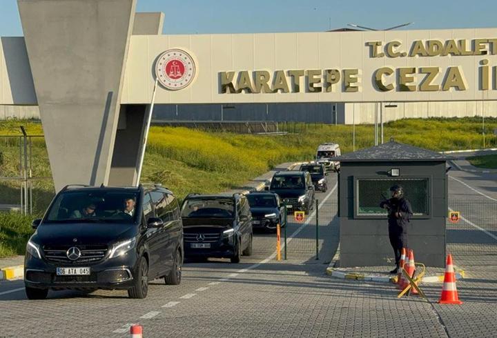 Özgür Özel, Murat Ongun'u ziyaret etti