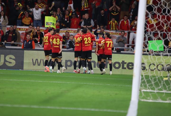 Göztepe kazanamama serisine 11 maç sonra son verdi