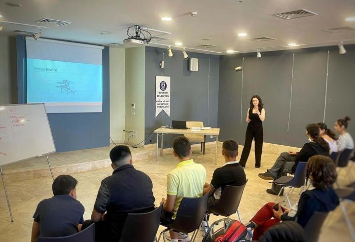 Bodrum'da 'Psikoeğitim Seminerleri' başladı