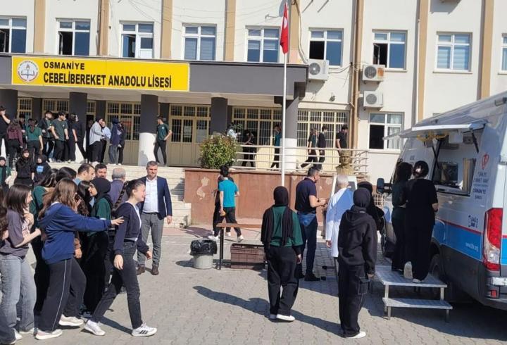 Osmaniye'de öğrencilere sıcak çorba ikramı