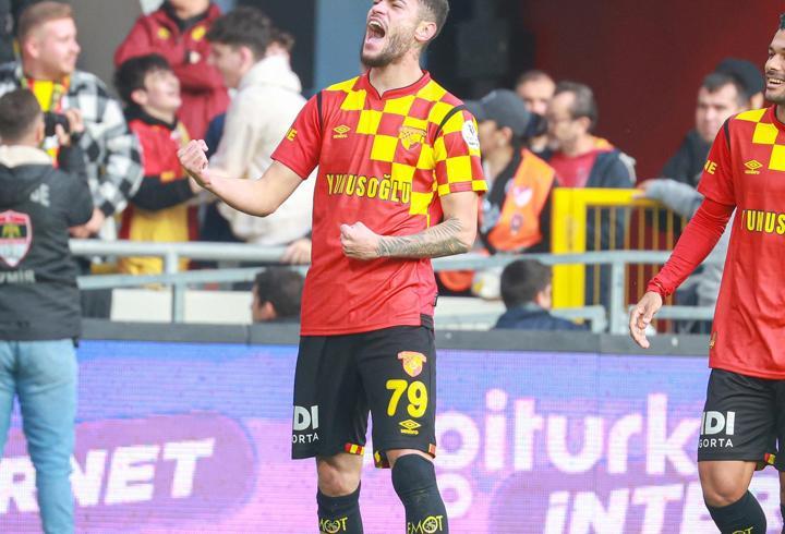 Göztepe'de Romulo şov devam ediyor