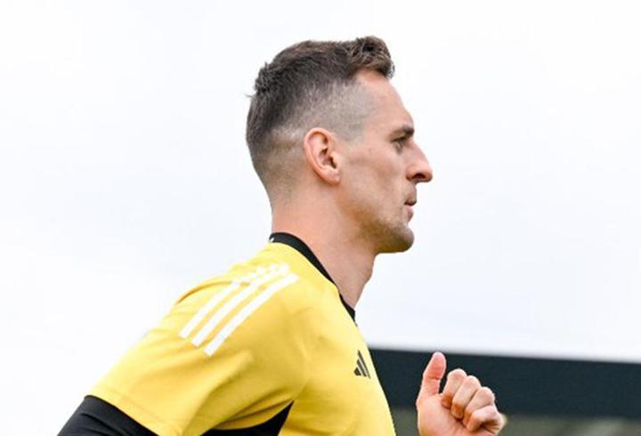 Juventus, Arkadiusz Milik'in sözleşmesini uzattı