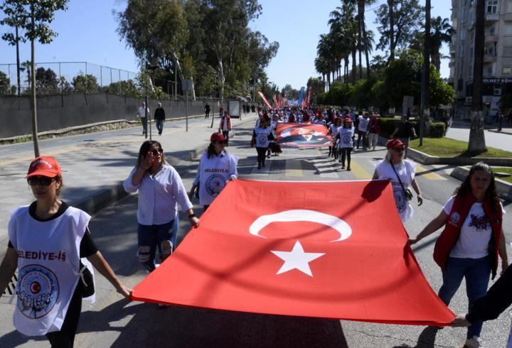 Mersin'de '1 Mayıs' coşkusu 