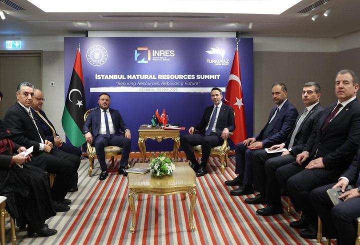 Bakan Bayraktar'dan diplomasi trafiği