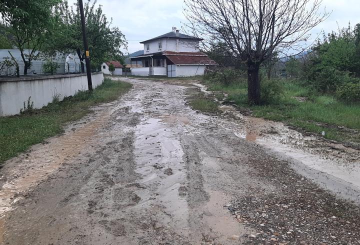Karabük’te sağanak yağış etkili oldu