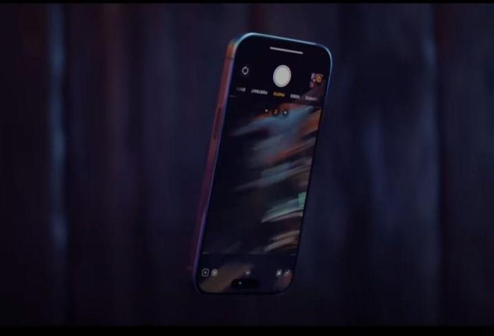 Apple, kılıfsız kullanım algısını yerle bir ediyor