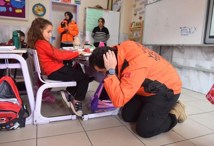 Yıldırım Belediyesi'nden 6 bin öğrenciye 'afet' eğitimi