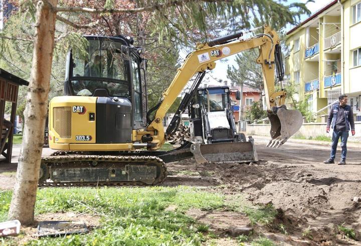 Sivas'ın park ve bahçeleri yenileniyor