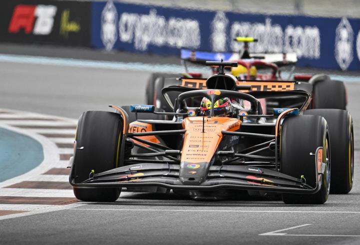 Miami GP'de kazanan Oscar Piastri!