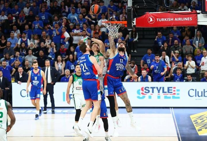 Anadolu Efes, Final Four için parkeye çıkıyor!