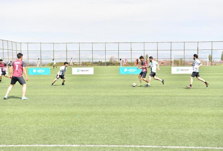 Yeşilyurt'ta Uluslararası Futbol Heyecanı