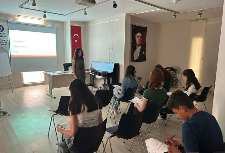 Bodrum Belediyesi 'Psikoeğitim Seminerleri' sürüyor