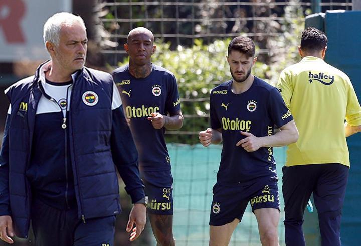 Fenerbahçe, Başakşehir maçı hazırlıklarına başladı