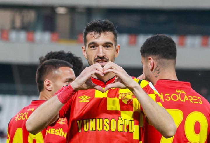 Göztepe'de Kubilay Kanatsızkuş rüzgarı