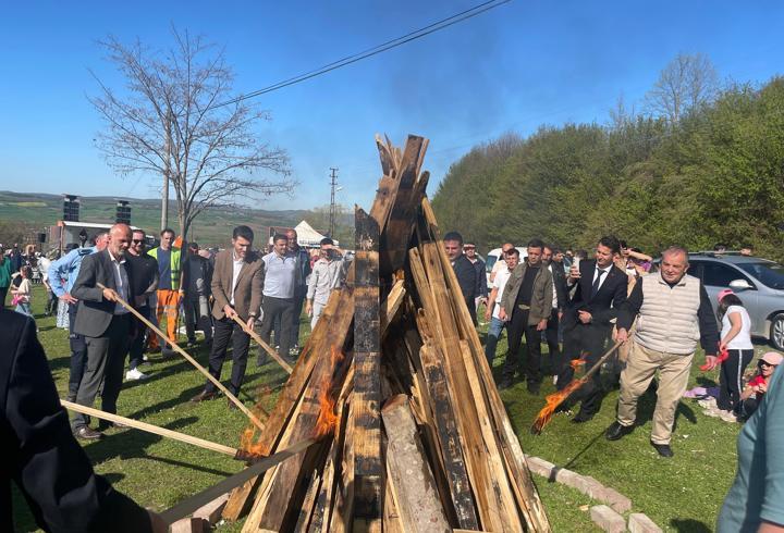 Ladik’te Hıdırellez Şenliği düzenlendi