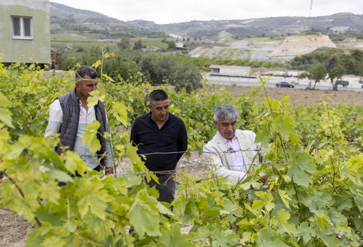 Üreticilere tarımsal sulama eğitimleri
