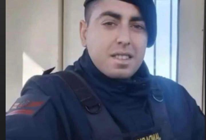 Lenf kanseriyle mücadele eden uzman çavuş hayatını kaybetti