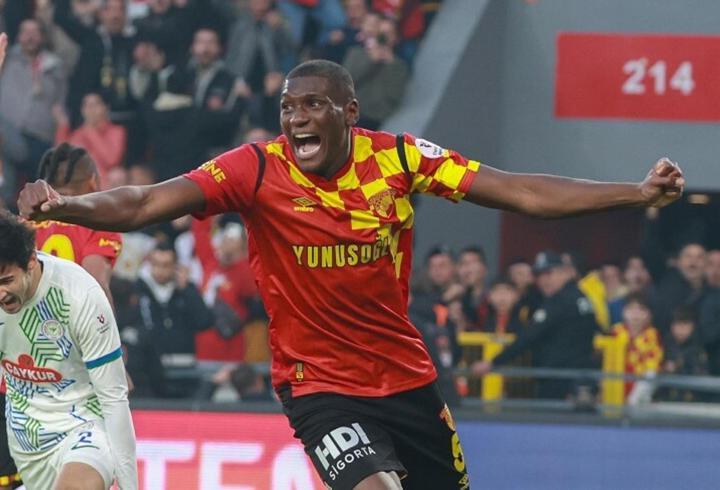 Göztepe, Heliton'la masaya oturacak!