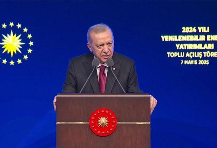 SON DAKİKA... Cumhurbaşkanı Erdoğan: Muhalefet gözlerine bant çekmiş