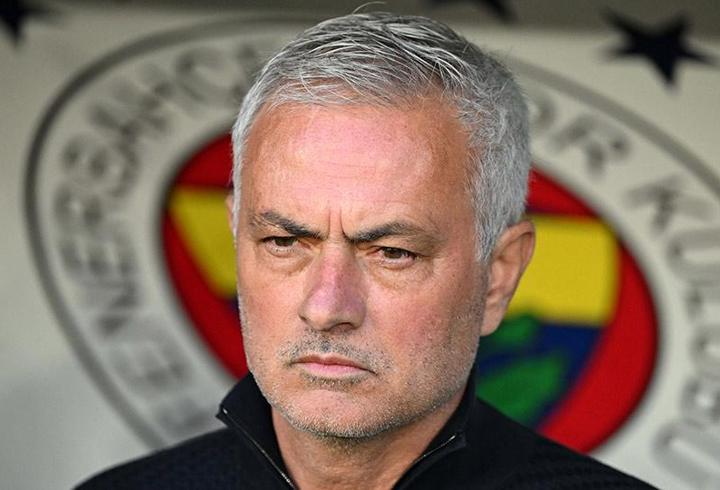 Fenerbahçe'de 7 yıldızla yollar ayrılıyor! Transferde sil baştan...