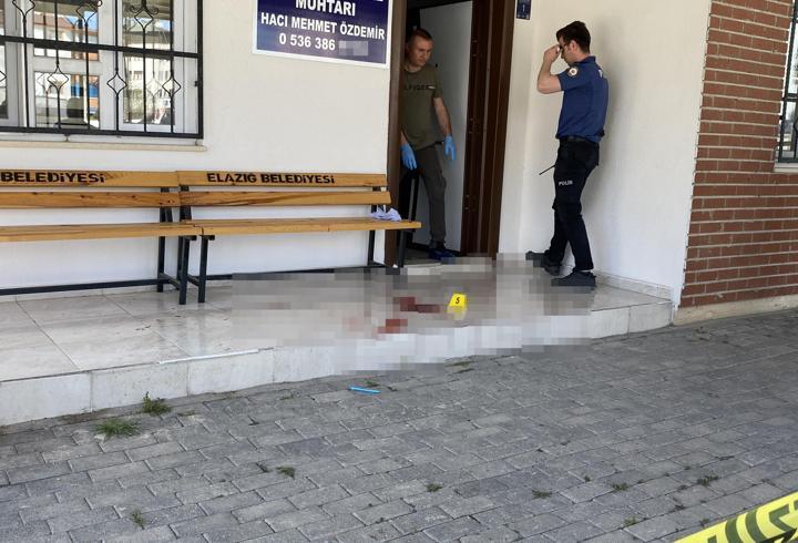 Mahalle muhtarı, silahlı saldırıda yaralandı