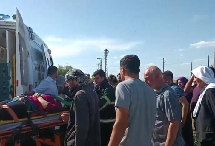 Mardin'de şarampole devrilen otomobildeki 3 kişi yaralandı