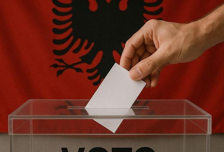 Arnavutluk, genel seçim için sandık başında