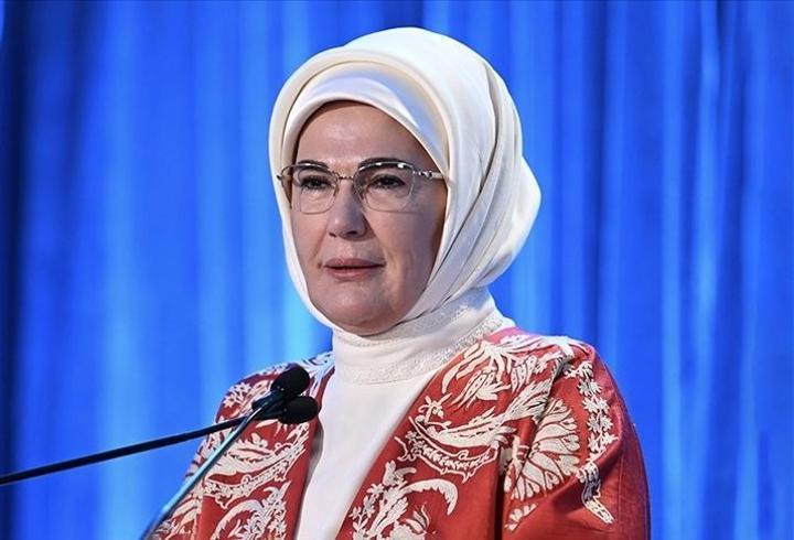 Emine Erdoğan'dan Anneler Günü mesajı
