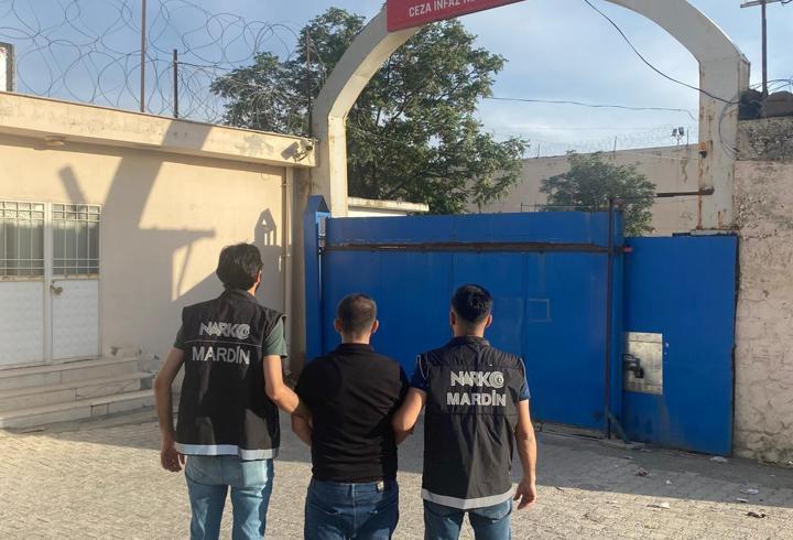 Mardin'de Uyuşturucu Operasyonları: 8 Tutuklama