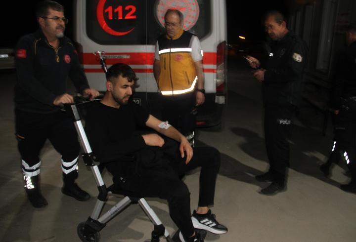Beyşehir'de parktaki kavgada bıçaklanan genç yaralandı