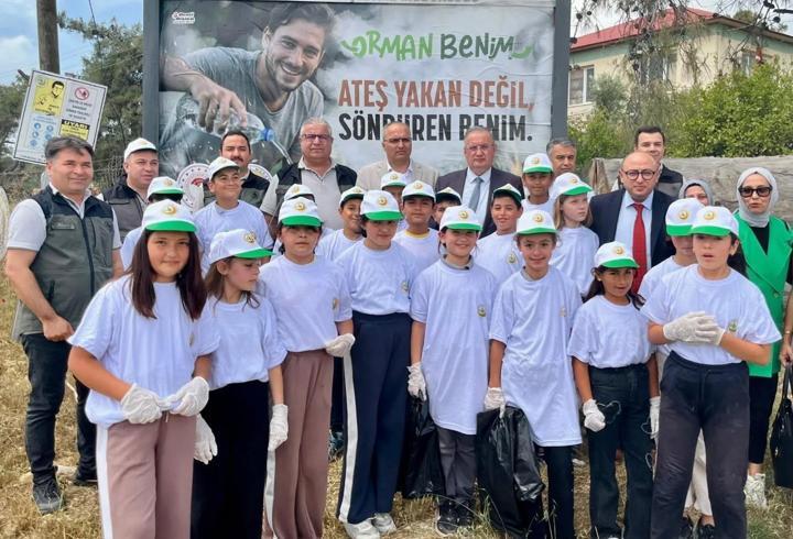Öğrenciler, yangın riskine karşı çevre temizliği yaptı